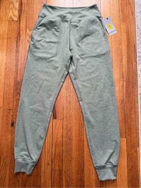 Kinesis Women's Sage Green Jogger Pants